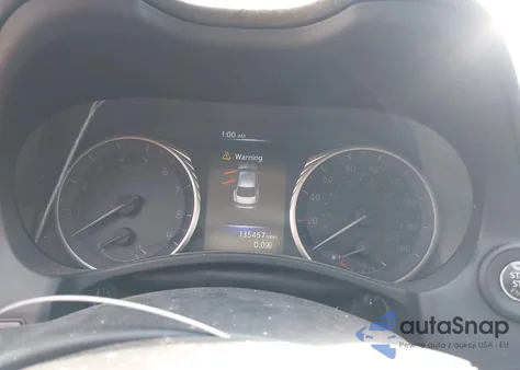 2014 Infiniti Q50 Premium z USA, uszkodzony, nr VIN JN1BV7AP1EM682310